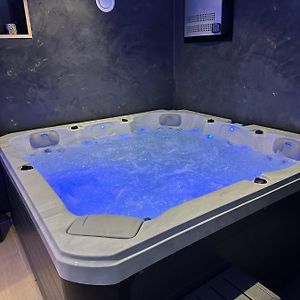Sweet And Spa